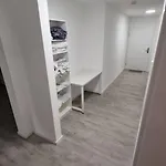 Modern Ausgestattete Neubauwohnung Apartman Lottstetten