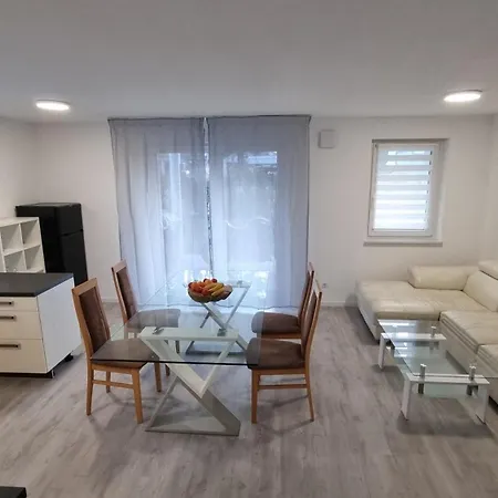 דירה Modern Ausgestattete Neubauwohnung