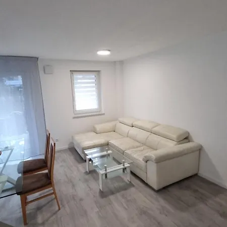 Апартаменты Modern Ausgestattete Neubauwohnung