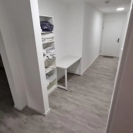 Modern Ausgestattete Neubauwohnung דירה Lottstetten